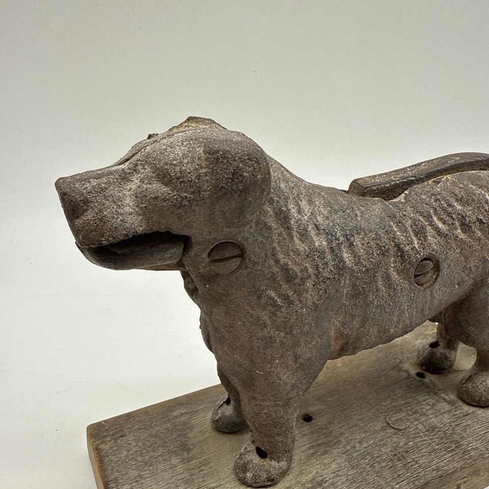 Vintage Original Bailey Burruss Cast Iron Dog Nut Cracker Atlanta GA. K