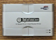 Digital Solutions Hi-Speed 31 in 1 Card Writer/Reader. EUC
