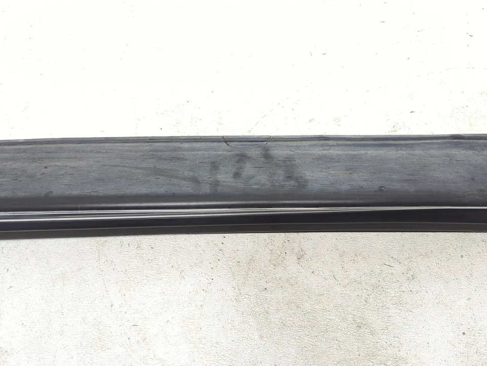 Acura MDX 2017-2020 falda inferior lateral del pasajero moldeado basculante - áreas impresas Foto 3 de 4