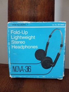 vintage headphones Realistic Fold Up Lightweight Stereo Headphones