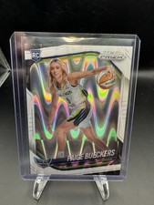 2025 Panini Prizm WNBA - Rookie Variation Paige Bueckers #147 White Seismic...