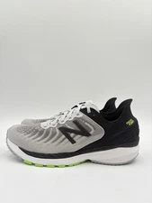 New Balance Men's 860v11 Multiple Sizes Light Aluminum Energy Lime |M860A11|