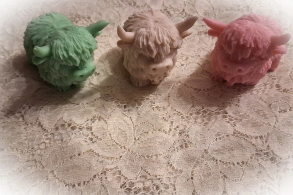 Highland Cow bar Soap, choice of soap type and scent, FREE shipping, 190+ scents - Image 2 of 4