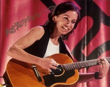 ANI DIFRANCO SIGNED 8x10 PHOTO ALTERNATIVE ROCK SINGER AUTOGRAPH COA