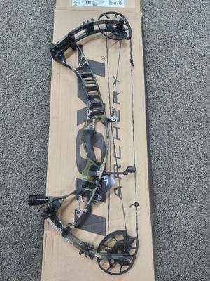 Hoyt VTM 34 HBX Pro Right Hand Kui Verde 70 lbs 29 Inch draw New in the box !!!!