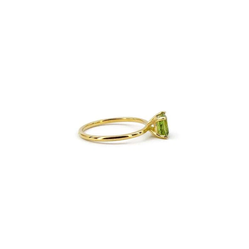 1.10 Ct Cushion Cut Green Peridot Solitaire Women's Ring 10k Solid Yellow Gold - Image 3 of 4