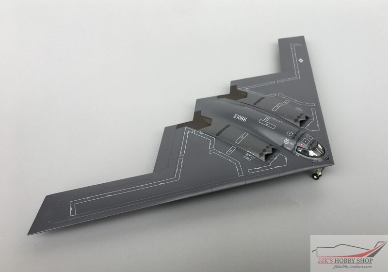 B-2A Spirit of America 1/200【 Herpa 】 Herpa 1/200 U.S. Army B-2A Stealth Bomber American Spirit 558648