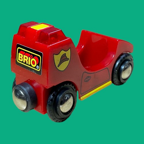 BRIO Eisenbahn Feuerwehrauto mit Licht und Sirene Light & Sound rot # - Bild 3 von 4