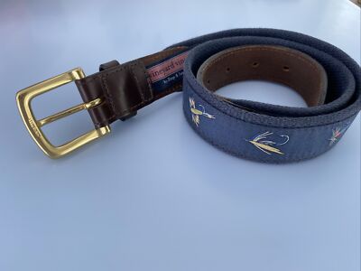 Vineyard Vines fish hook leather belt s-l400.jpg main image 3