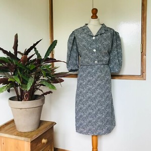 80s puff sleeve dress