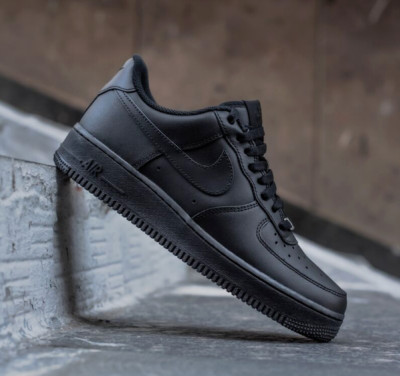 New Nike Air Force 1 Low Triple Black