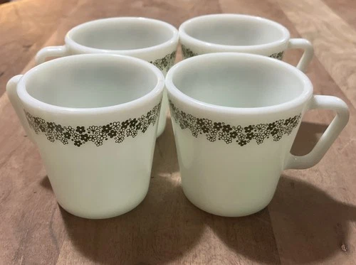 4 Pyrex Crazy Daisy Spring Blossom 4 pc SET  1410 D Handle Mugs Lot of Crazy VTG
