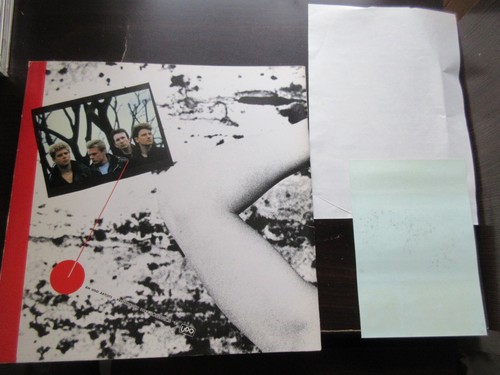 U2 1983 War Japan Tour Book w Promo Sticker Promo Flyer , Concert Program Bono - Picture 2 of 11