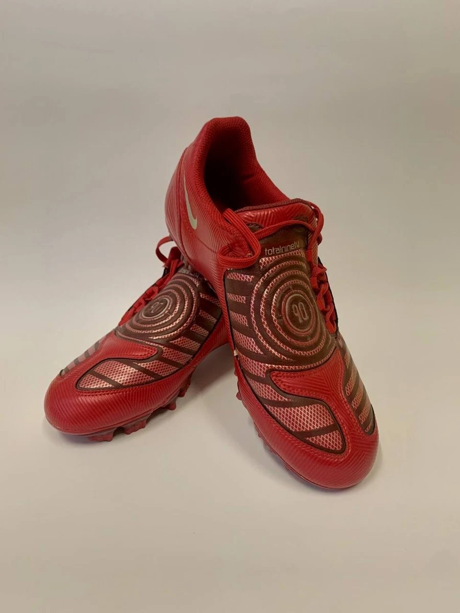 Nike total hotsell 90 red