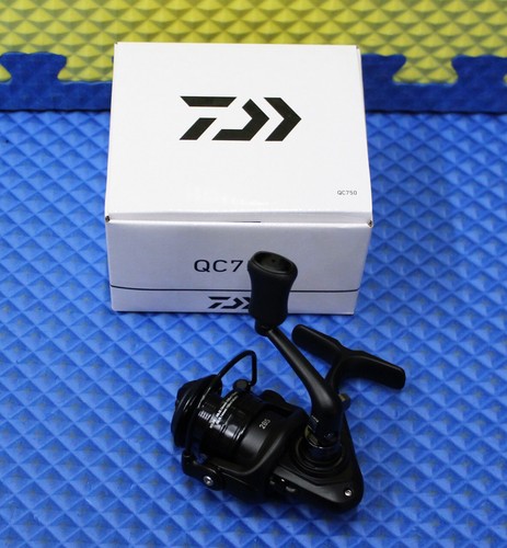 Daiwa Ultralight Graphite Spinning Reel Q 750 Series CHOOSE YOUR MODEL! - Picture 2 of 29
