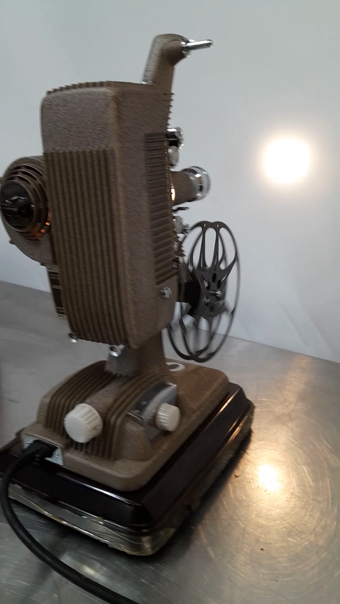 Revere Model 48 - 16mm Film Projector w/Case, Cord, Reel | eBay Revere Model 48 - 16mm Film Projector w/Case, Cord, Reel | eBay