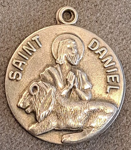 SAINT DANIEL Sterling Silver Figural LION Religious Charm Pendant by JCC Nice!!