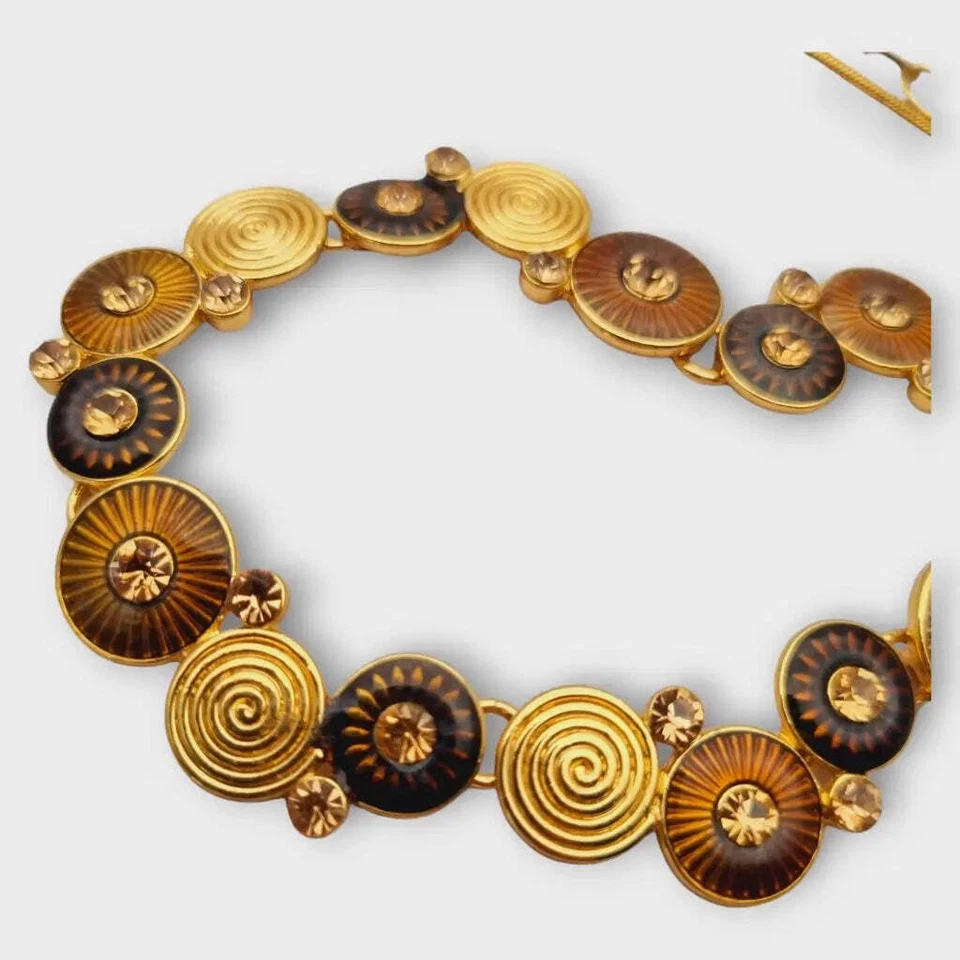 Collana dorata con smalto e strass da donna, collo marrone, - Immagine 3 di 4