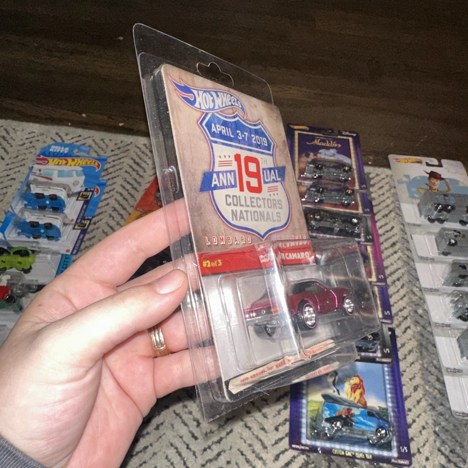 🇺🇸Camaro personalizado Hot Wheels 19th Nationals Convention rosa 2491/5000 H15🇺🇸 Foto 3 de 4