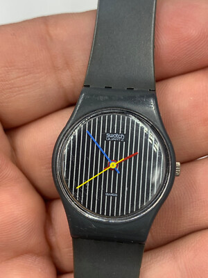 Swatch watch GA102 PINSTRIPE Women display picture 2