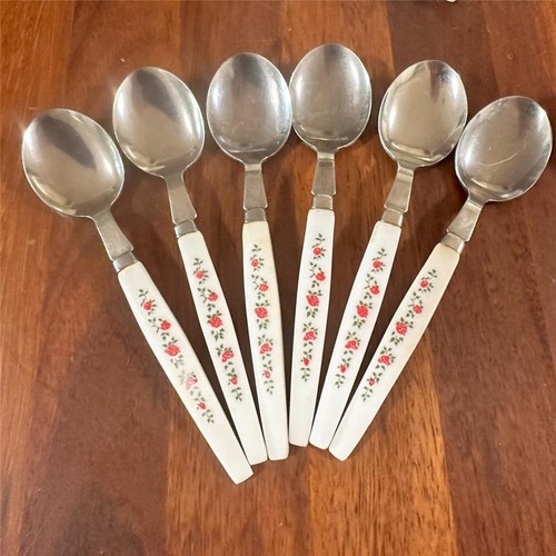 Vintage Cutlery Set JAPAN - Roses Pattern on Handle 29 pce - Stainless RETRO 70s - Picture 4 of 24