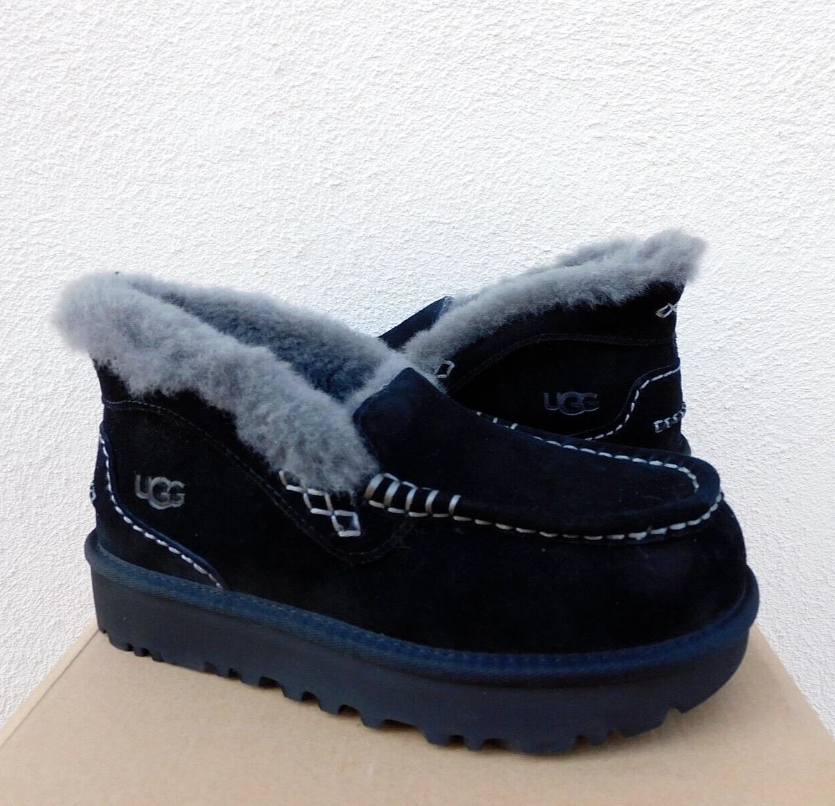 UGG Ansley Women Slippers 7 US Shoe for sale | eBay