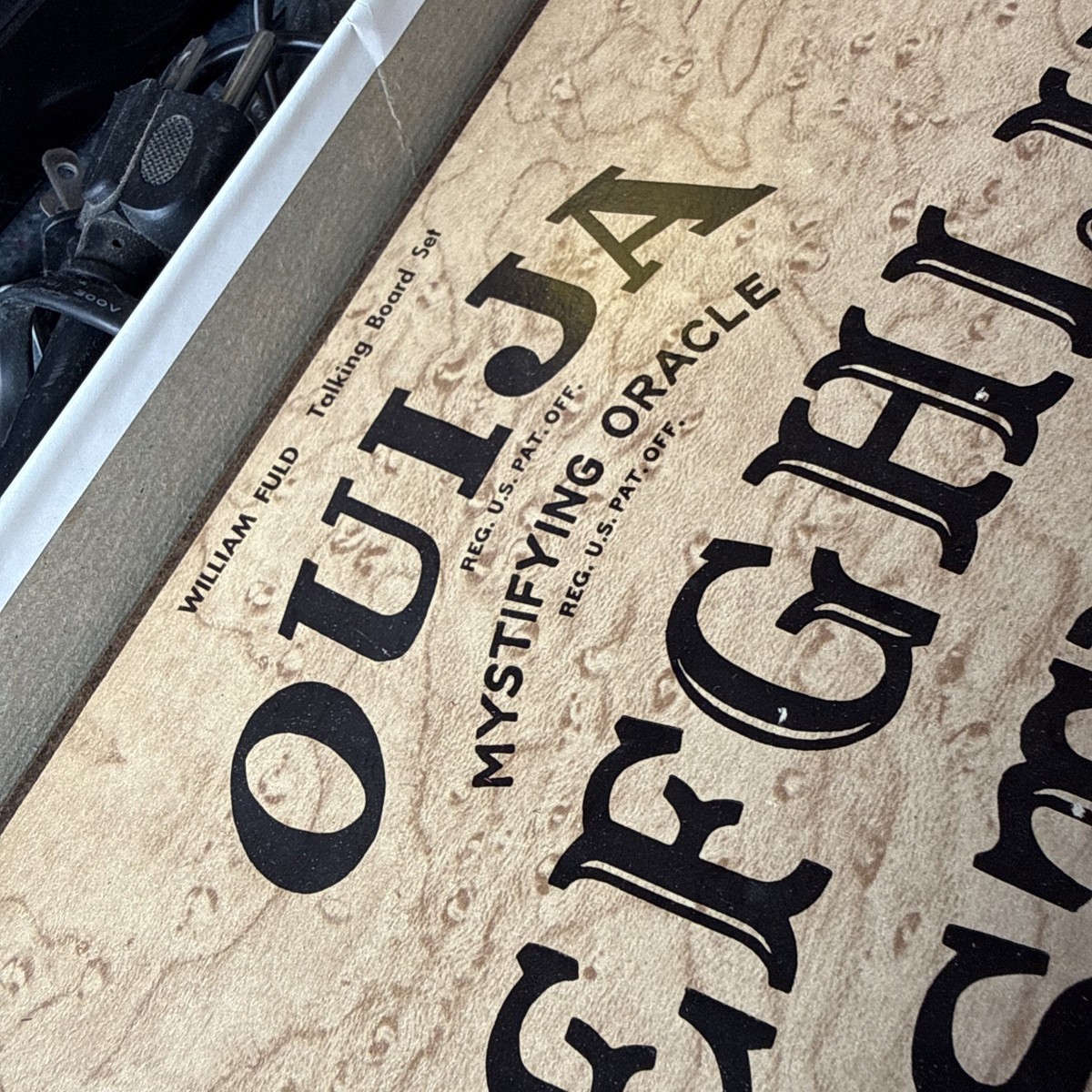 VTG 1972 Parker Brothers Ouija Board Mystifying Oracle William