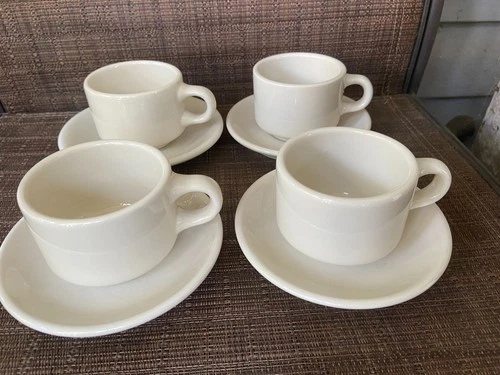 4 Vintage Homer Laughlin HLC Restaurant or Diner Ware Cups and Saucers