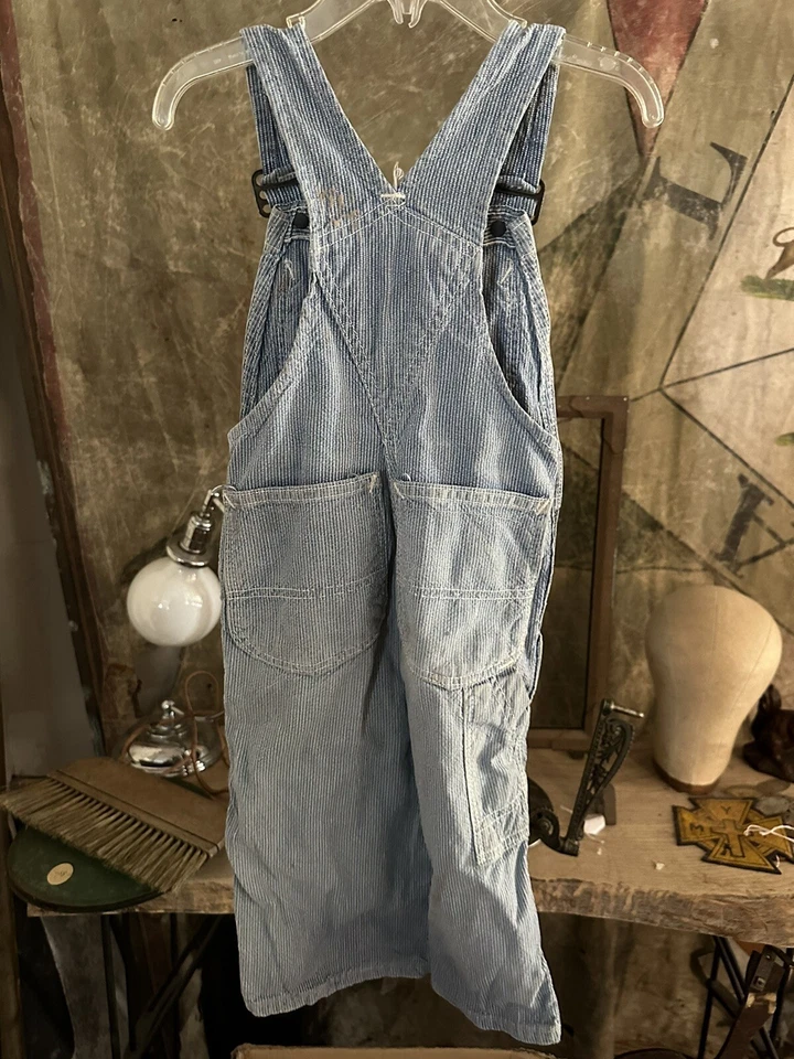 Vtg 1950s Red Snap Boys Bib Overall Sanforized Union Made Denim Work Wear - Image 4 of 4