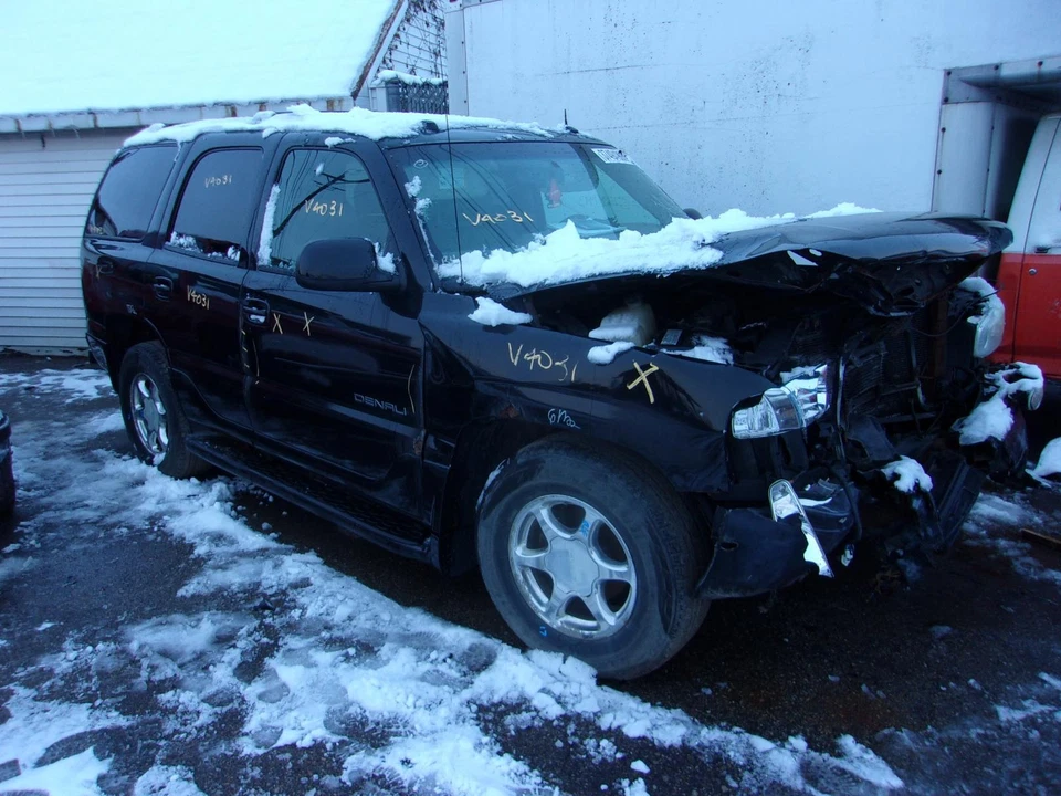 Used Rear Drive Axle Assembly fits: 2004 Gmc Yukon 4x4 3.73 ratio opt GT4 Rear G Foto 2 de 4