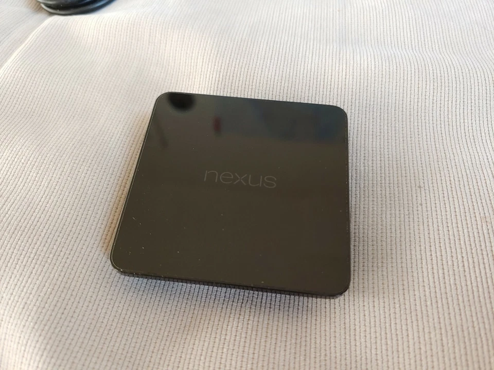 Cargador Inalámbrico Original Google QI Nexus. Foto 3 de 3