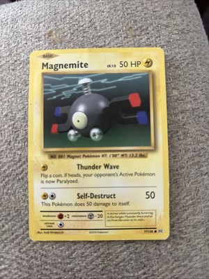 Magnemite 37/108 Evolutions Regular