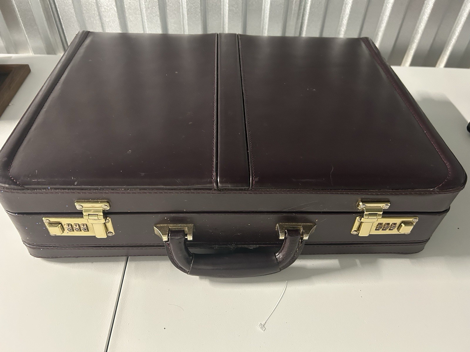 Heritage Burgundy Expandable Leather Attache Locking Combina