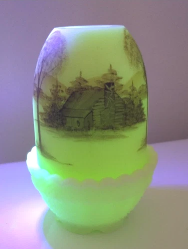 UV REACTIVE Fenton PAINTED/SIGNED Custard Glass Log Cabin Scene Fairy Lamp 4.5"