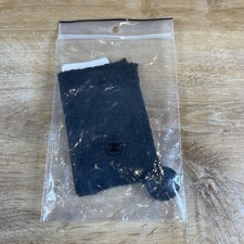 Authentic Chanel CC Logo Enameled Button W Tweed Fabric Swatch Black Matte