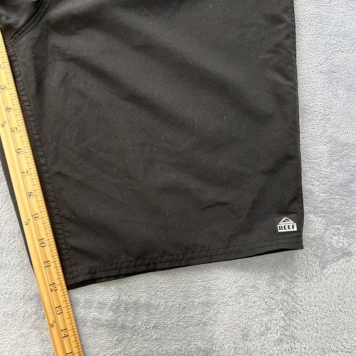 Reef Boardshorts Swim Trunks Cargo Pocket Drawstring Quick Dry Black Size XL - Picture 8 of 9