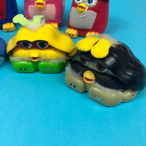 Vintage Furby Shelby McDonalds Happy Meal Complete Toy Figures Set 2001 - Picture 4 of 5