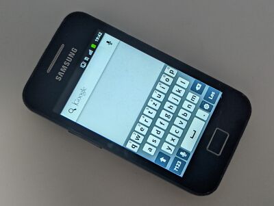 Samsung Galaxy ACE 158MB Schwarz Android Smartphone S5830  