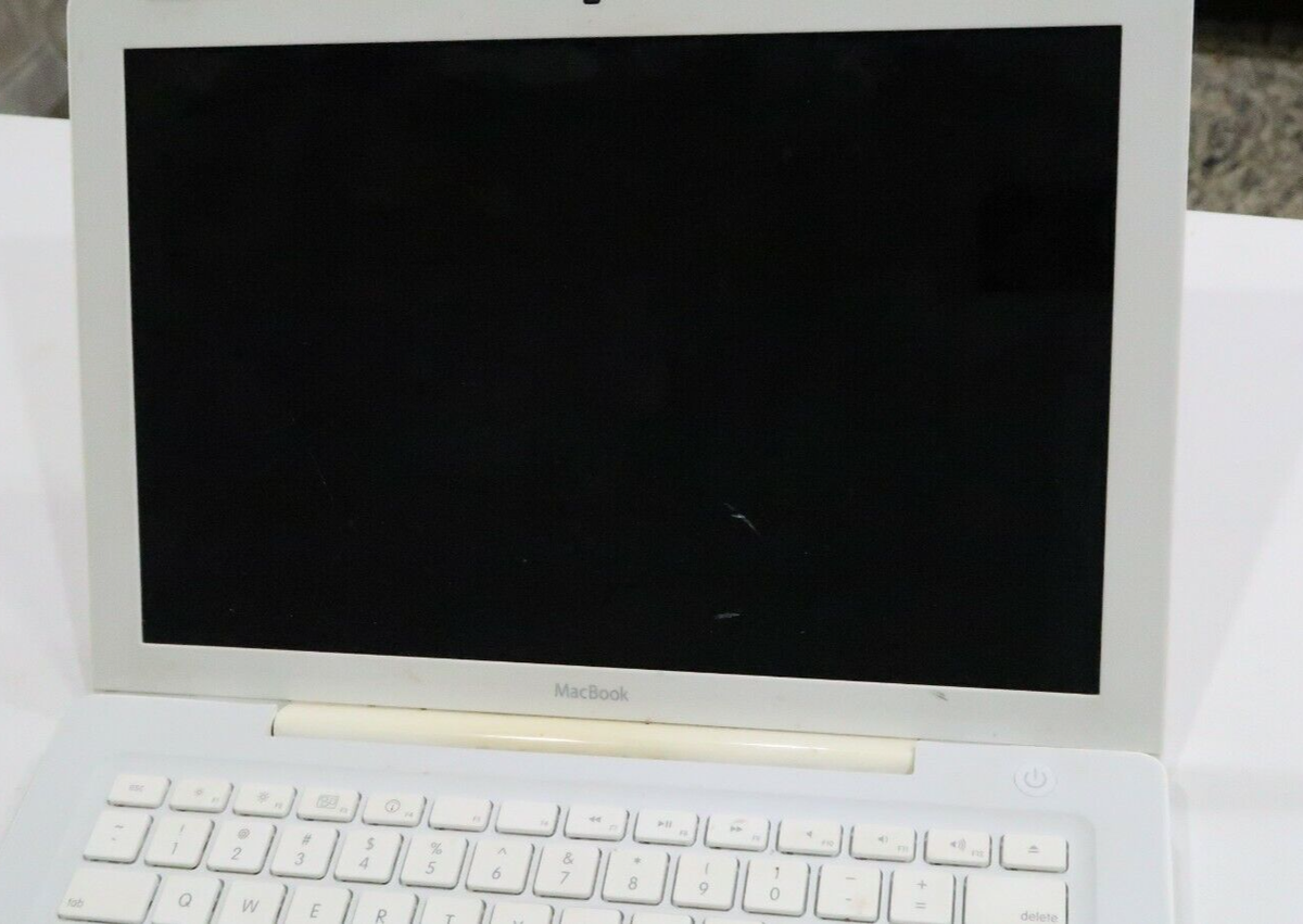 MacBook 13インチ ホワイト スキンシール MacBook Air 13インチ (2022~2025, M2 M3 M4