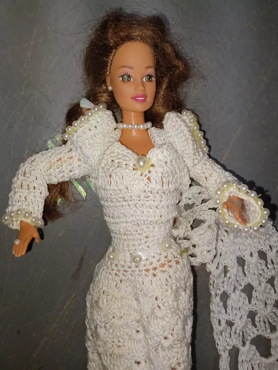 Crochet bride/wedding dress for Barbie (Portuguese/Spanish