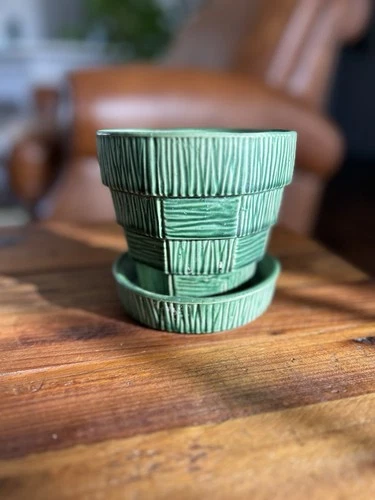 Vintage McCoy Green Basket Weave 5” Planter Rare