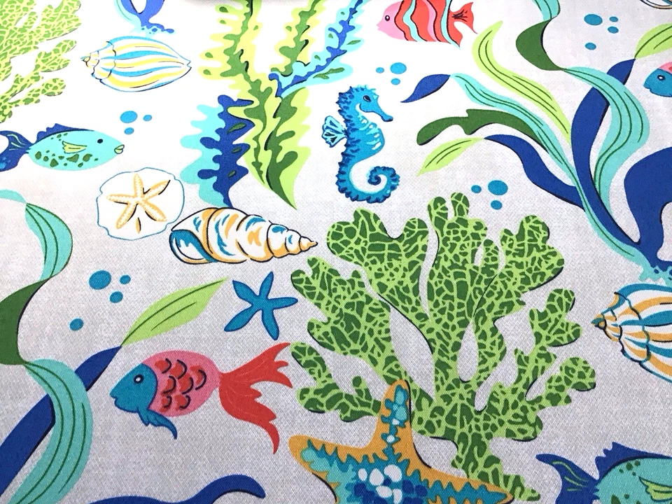 Lote de 3 yardas de tela exterior con temática submarina con peces caballito de mar y estampado de coral Foto 2 de 4
