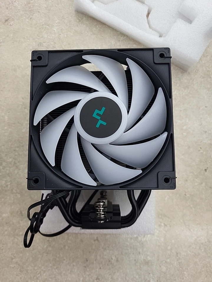 DeepCool AG500 ARGB CPU cooler - 120 mm, black - Image 2 of 4