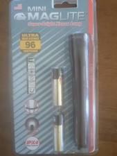 Torcia Maglite Mini Xenon 2 celle AA verde mimetica nuova sigillata!