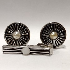 Swank White Faux Pearl center Black circle cufflinks and tie-bar set