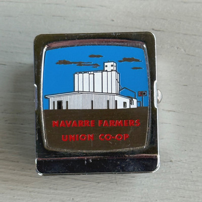 VTG Navarre KS Farmers Union Co-Op Metal Advertising Paper Clip Grain Elevator