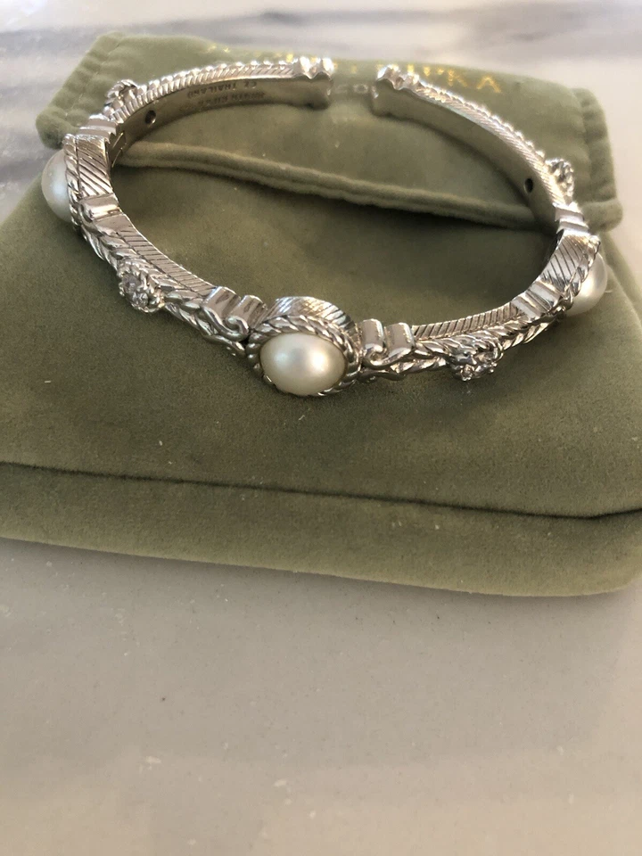 Puño de perlas de plata de ley Judith Ripka Foto 4 de 4