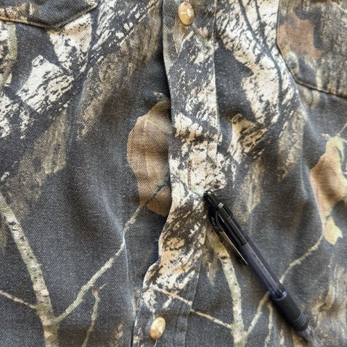 Realtree Vintage Camo Hunting Flannel Button Up Mens XL Camouflage Hunting USA - Picture 3 of 5