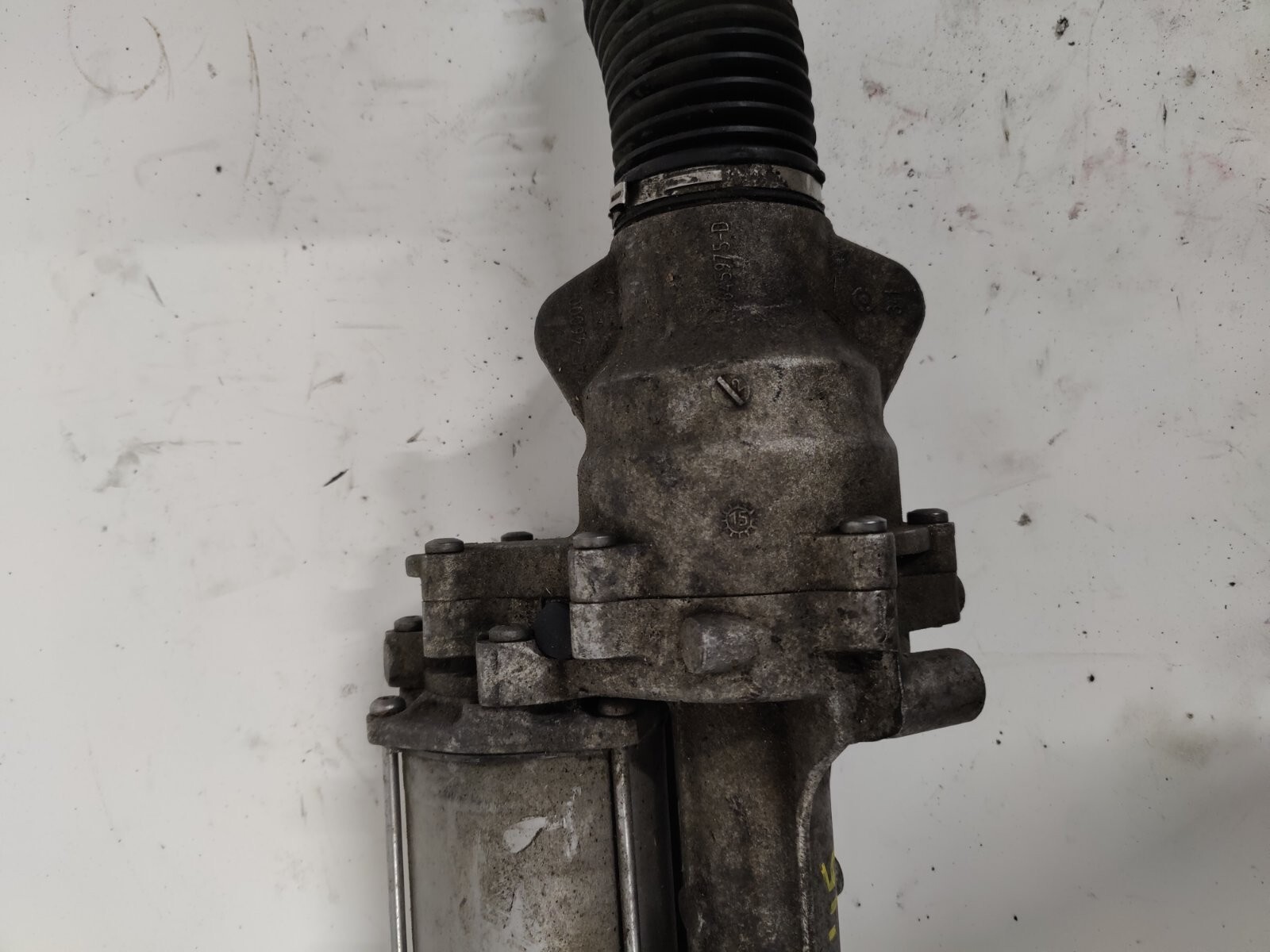 14-20 BMW I8 2015 Electric Steering Gear Rack Pinion