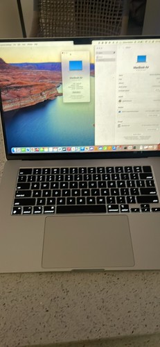 Apple MacBook Air 15" (256GB SSD, M2, 8GB) 2023 - Silver